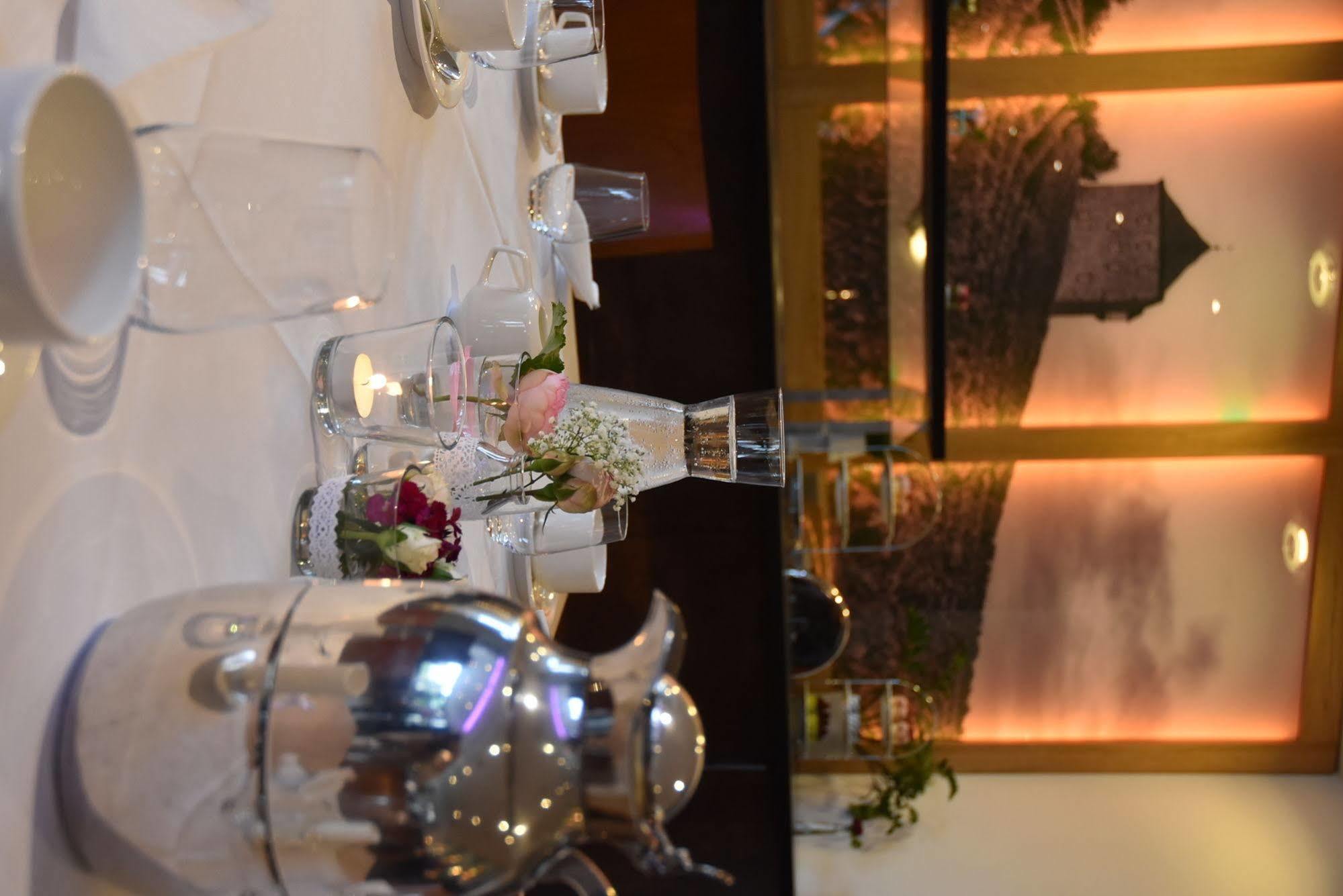 Das Wildeck Hotel & Restaurant Abstatt Esterno foto